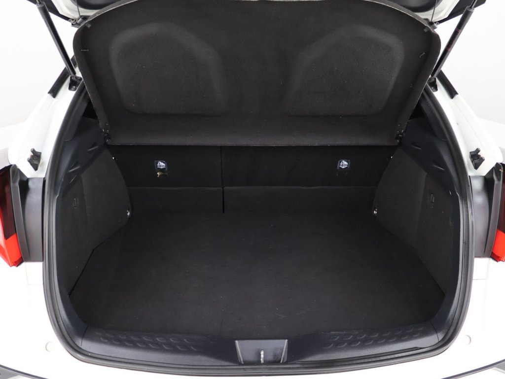 Used Toyota C-HR 2022 for sale - 76301109: Photo 25