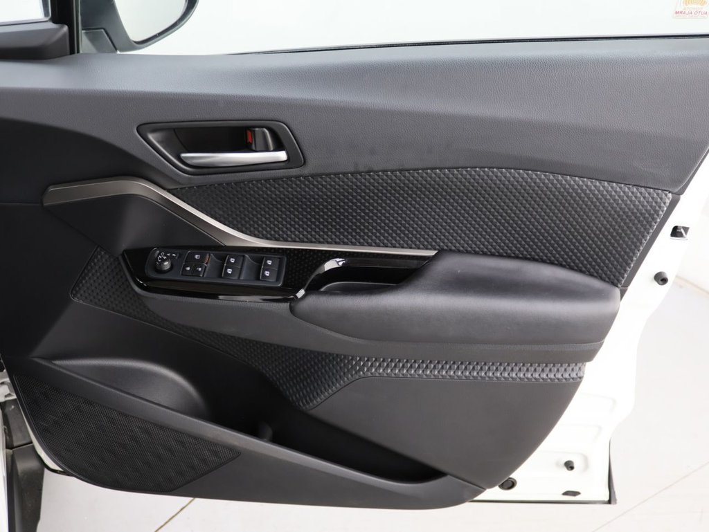 Used Toyota C-HR 2019 for sale - 76481603: Photo 26