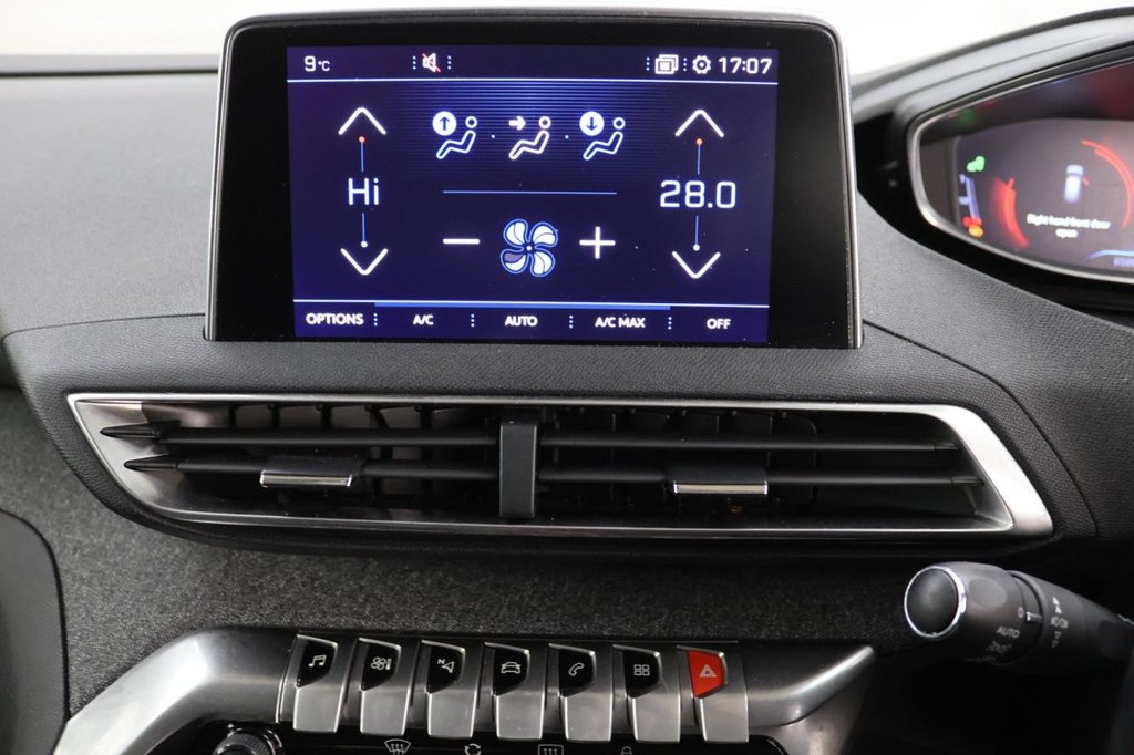 Used Peugeot 3008 2018 for sale - 77121635: Photo 13