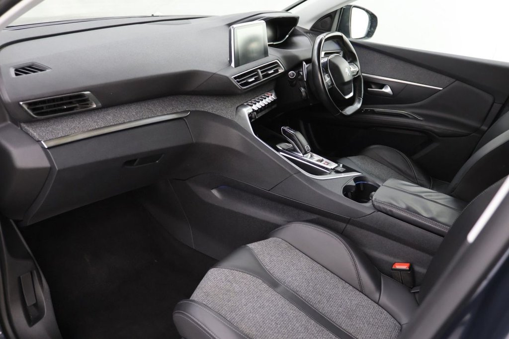 Used Peugeot 3008 2018 for sale - 77121635: Photo 24