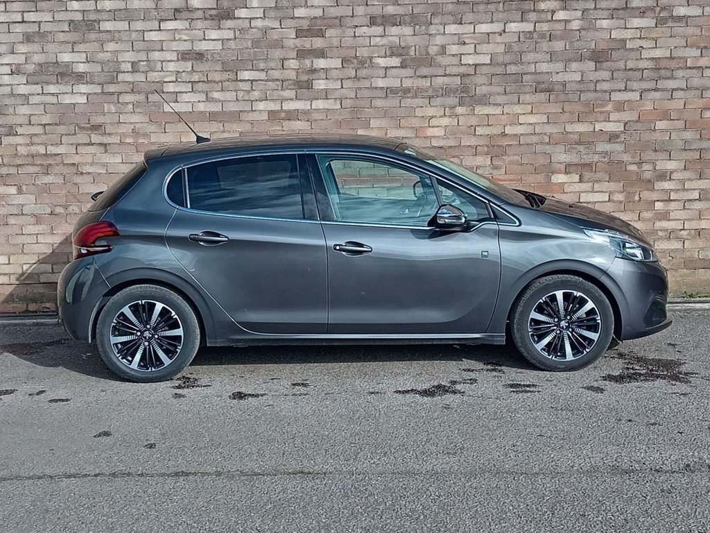 Used Peugeot 208 2019 for sale - 77904872: Photo 3