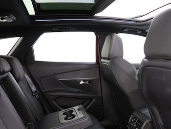 Used Peugeot 3008 2018 for sale - 76454025: Photo