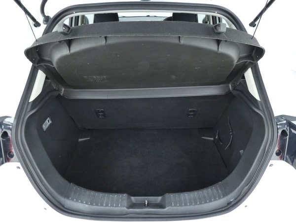 Used Mazda Mazda2 2017 for sale - 76301065: Photo 25
