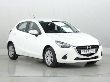 Used Mazda Mazda2 2017 for sale - 76301065: Photo 2