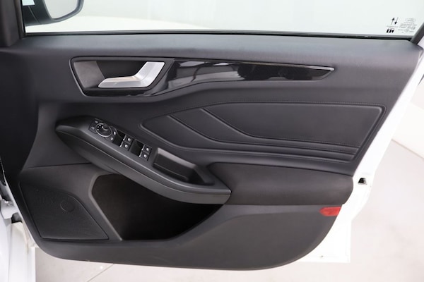 Used Ford Focus 2022 for sale - 76301074: Photo 27