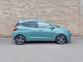 Used Hyundai i10 2023 for sale - 78908577: Photo