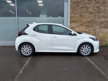 Used Toyota Yaris 2021 for sale - 74844923: Photo