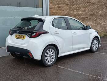 Used Toyota Yaris 2021 for sale - 74844923: Photo