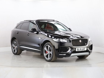Used Jaguar F-Pace 2019 for sale - 79527626: Photo