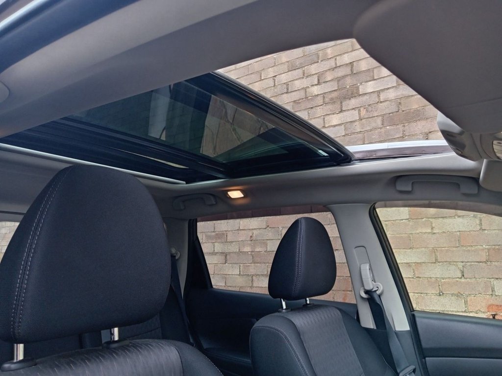 Used Nissan X-Trail 2018 for sale - 77692817: Photo 2