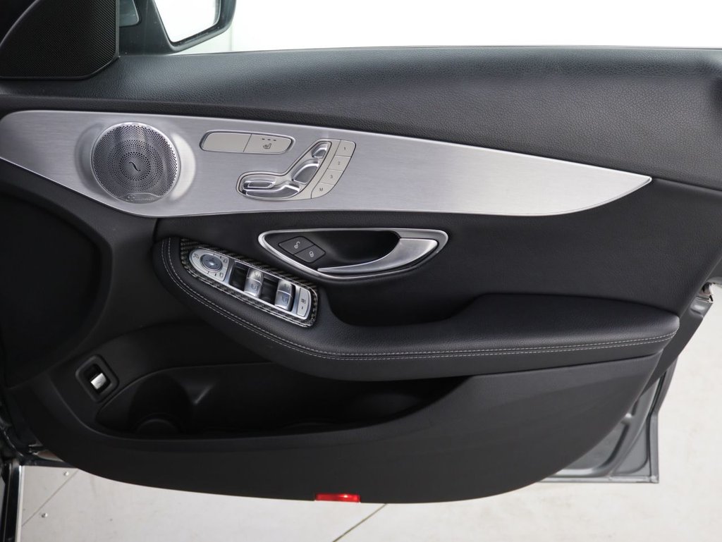 Used Mercedes-Benz C Class 2018 for sale - 75937527: Photo 29