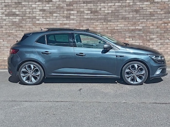 Used Renault Megane 2019 for sale - 79607697: Photo