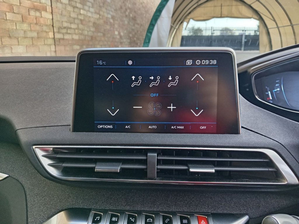 Used Peugeot 3008 2020 for sale - 76541982: Photo 8