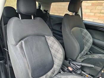 Used MINI Hatch 2018 for sale - 77369309: Photo