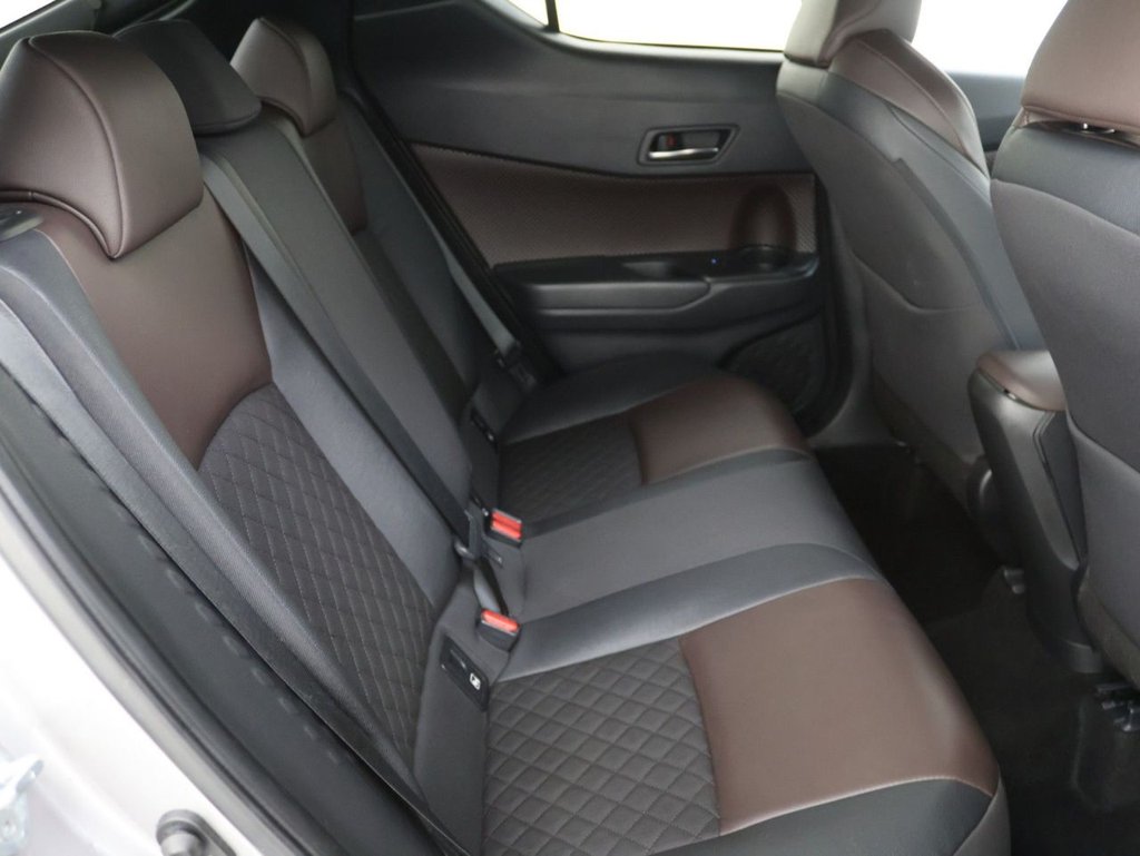 Used Toyota C-HR 2018 for sale - 76591151: Photo 17