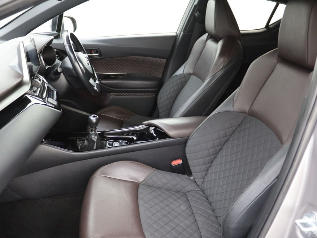 Used Toyota C-HR 2018 for sale - 76591151: Photo 22