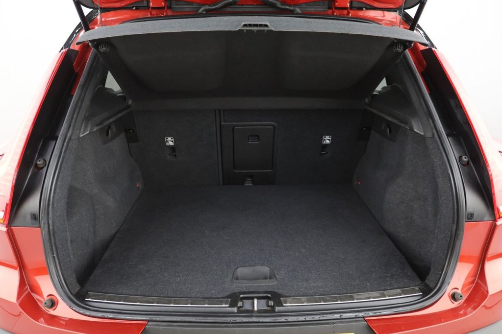 Used Volvo XC40 2019 for sale - 77205326: Photo 25