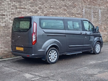Used Ford Tourneo Custom 2022 for sale - 76698327: Photo