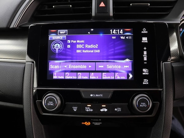 Used Honda Civic 2019 for sale - 76118856: Photo 13