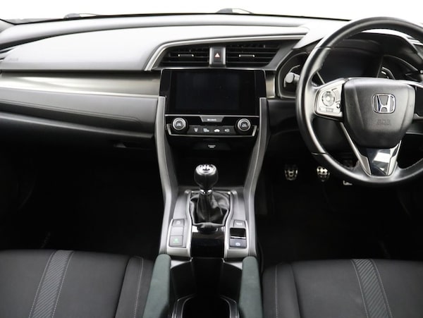 Used Honda Civic 2019 for sale - 76118856: Photo 17