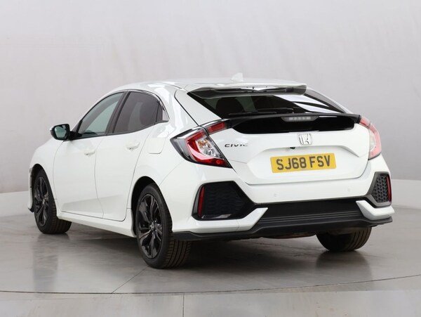 Used Honda Civic 2019 for sale - 76118856: Photo 7