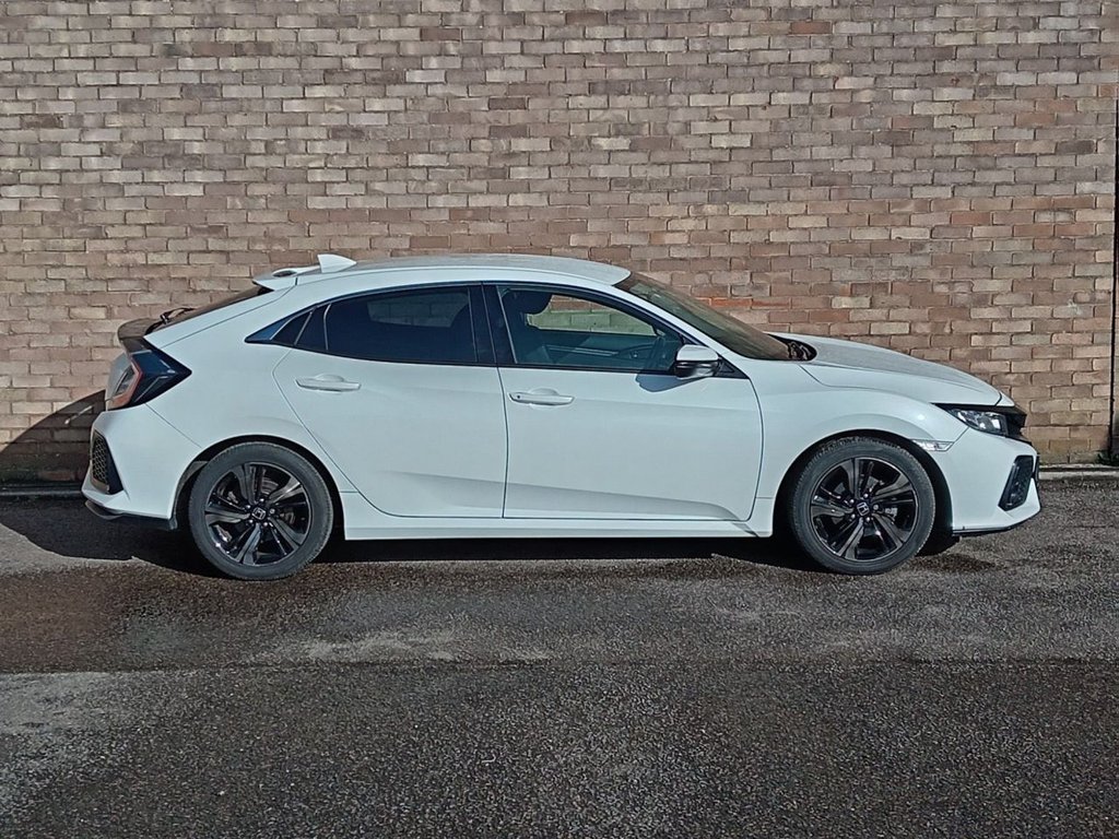 Used Honda Civic 2019 for sale - 77879503: Photo 3