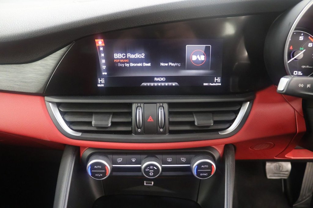 Used Alfa Romeo Giulia 2018 for sale - 77771078: Photo 14