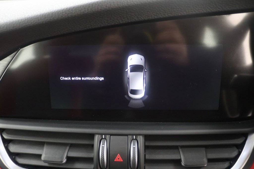 Used Alfa Romeo Giulia 2018 for sale - 77771078: Photo 15