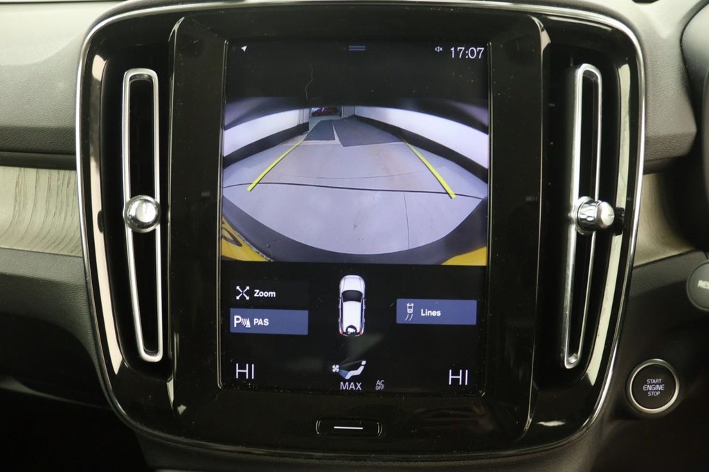 Used Volvo XC40 2018 for sale - 77383640: Photo 15