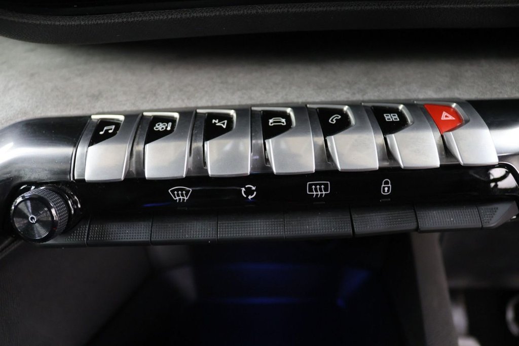 Used Peugeot 5008 2022 for sale - 76909939: Photo 13