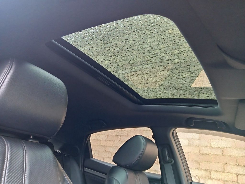 Used Honda Civic 2018 for sale - 77557801: Photo 2