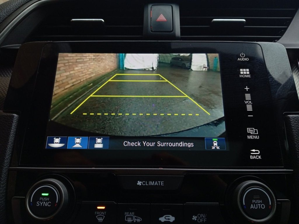 Used Honda Civic 2018 for sale - 77557801: Photo 3