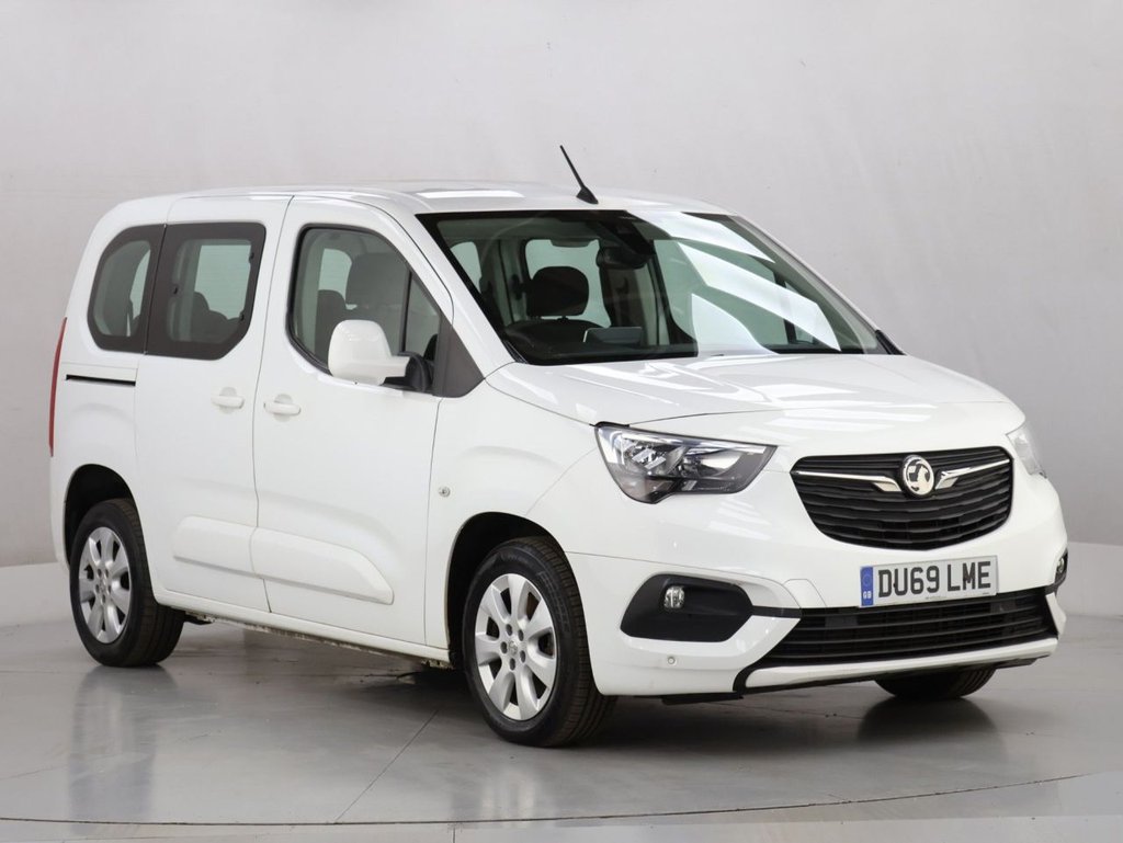 Used Vauxhall Combo Life 2019 for sale - 78082316: Photo 2
