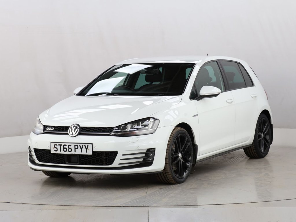 Used Volkswagen Golf 2016 for sale - 76301104: Photo 5