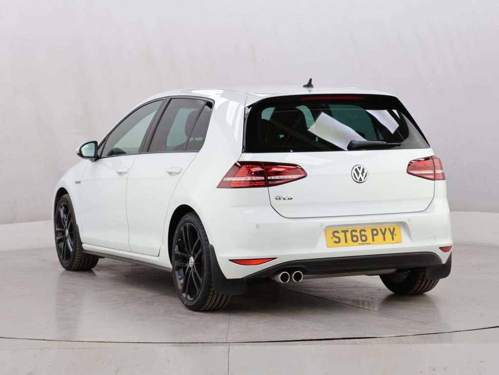 Used Volkswagen Golf 2016 for sale - 76301104: Photo 7