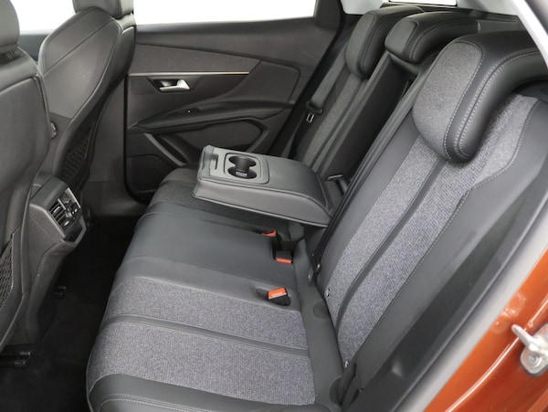 Used Peugeot 3008 2021 for sale - 76301102: Photo 22