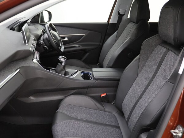Used Peugeot 3008 2021 for sale - 76301102: Photo 23