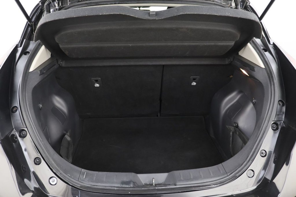 Used Nissan Leaf 2020 for sale - 77327688: Photo 25