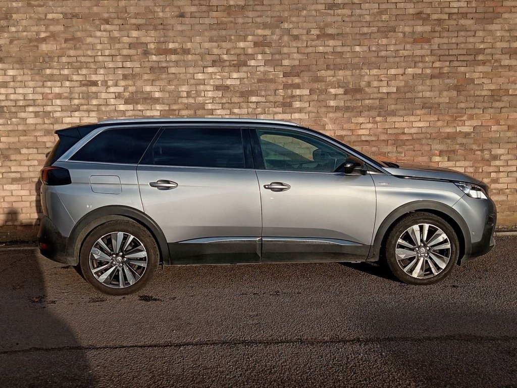 Used Peugeot 5008 2019 for sale - 76923404: Photo 2