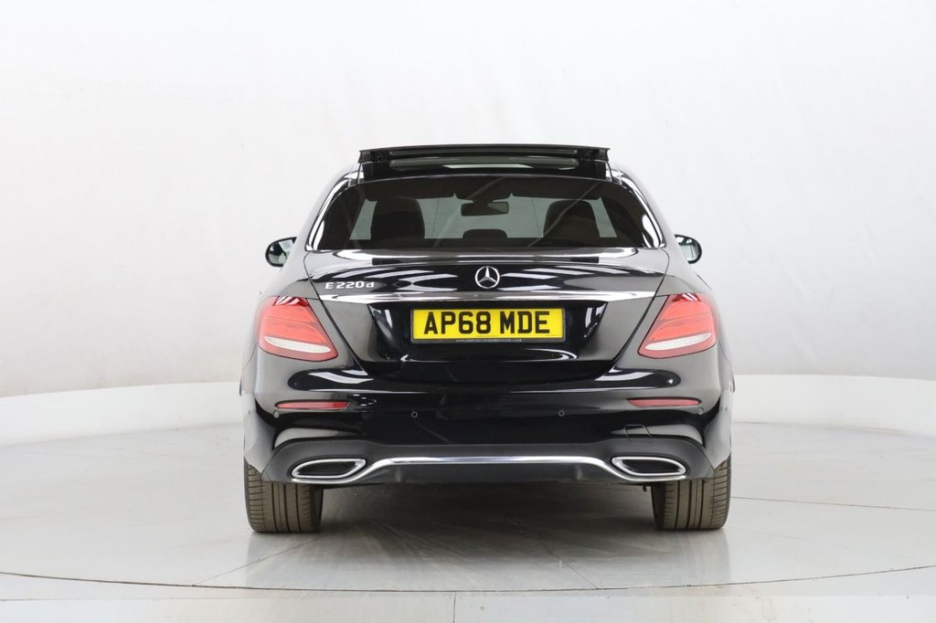 Used Mercedes-Benz E Class 2018 for sale - 76923402: Photo 10