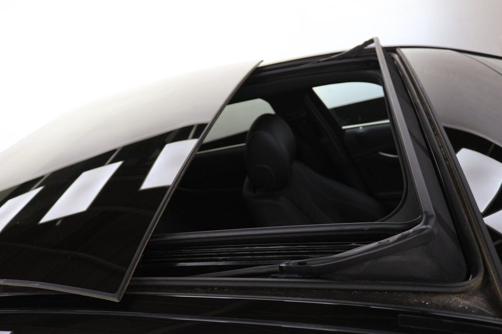 Used Mercedes-Benz E Class 2018 for sale - 76923402: Photo 19