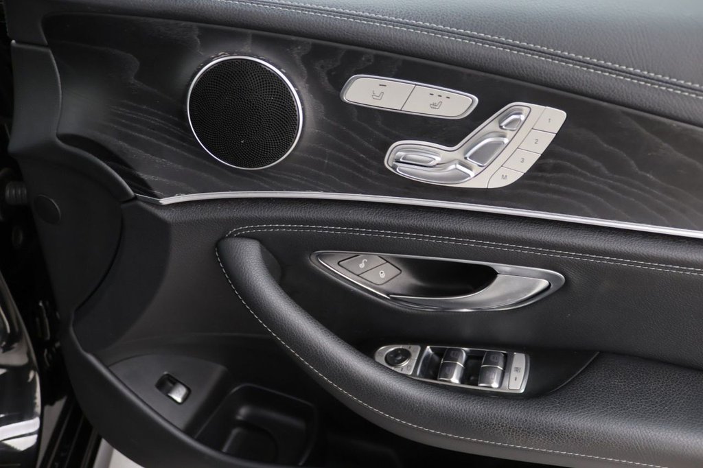 Used Mercedes-Benz E Class 2018 for sale - 76923402: Photo 31