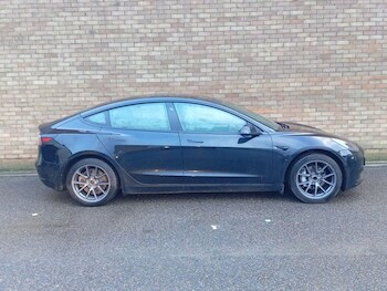 Used Tesla Model 3 2021 for sale - 77765006: Photo