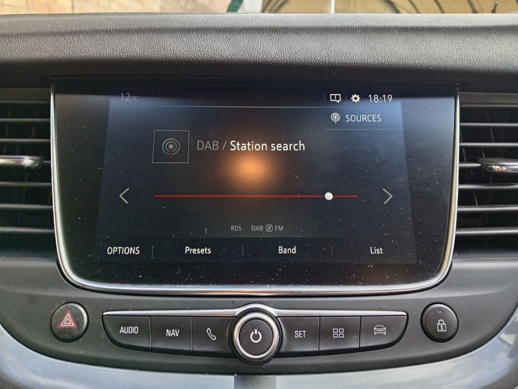 Used Vauxhall Grandland X 2019 for sale - 77820964: Photo 8