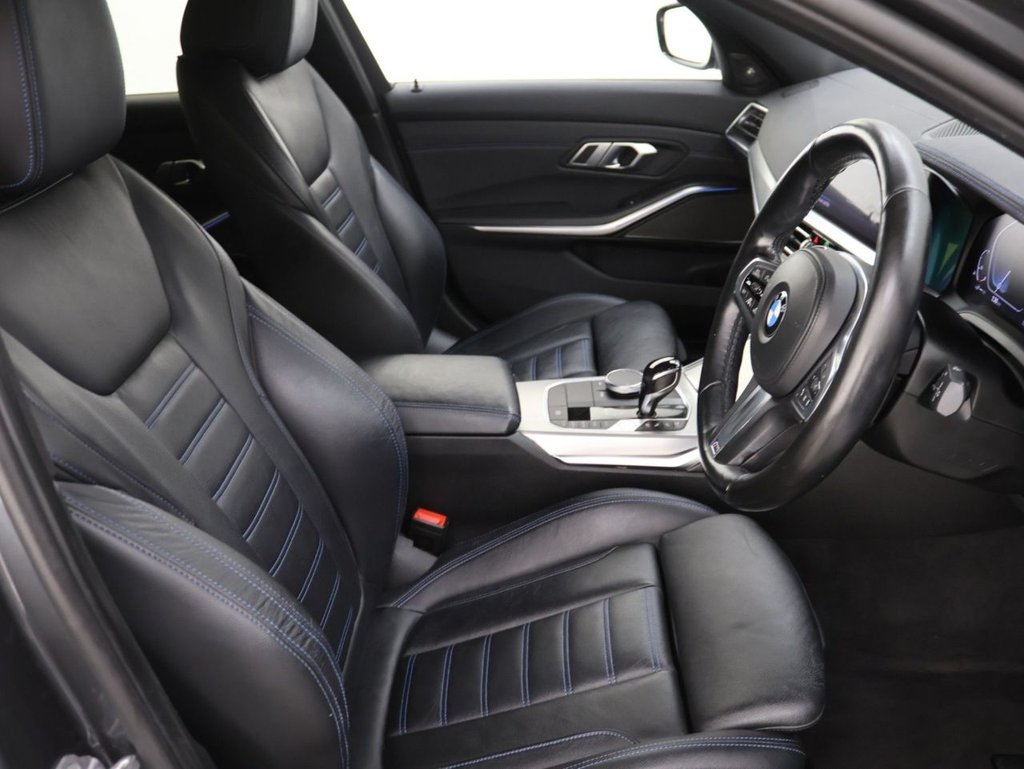 Used BMW 3 Series 2021 for sale - 76632028: Photo 12