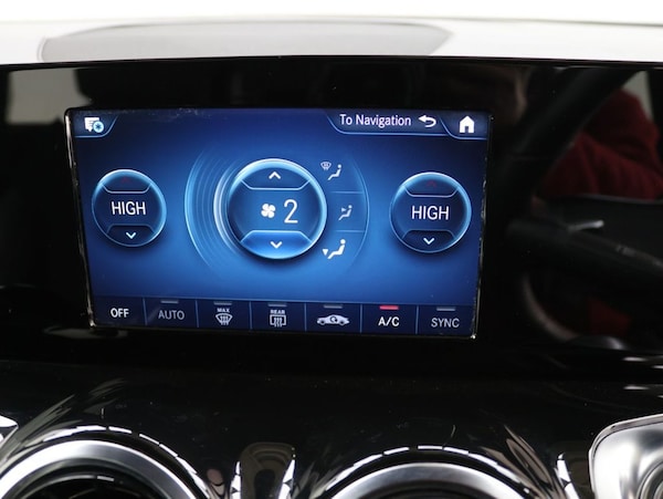 Used Mercedes-Benz GLB 2022 for sale - 76081110: Photo 16