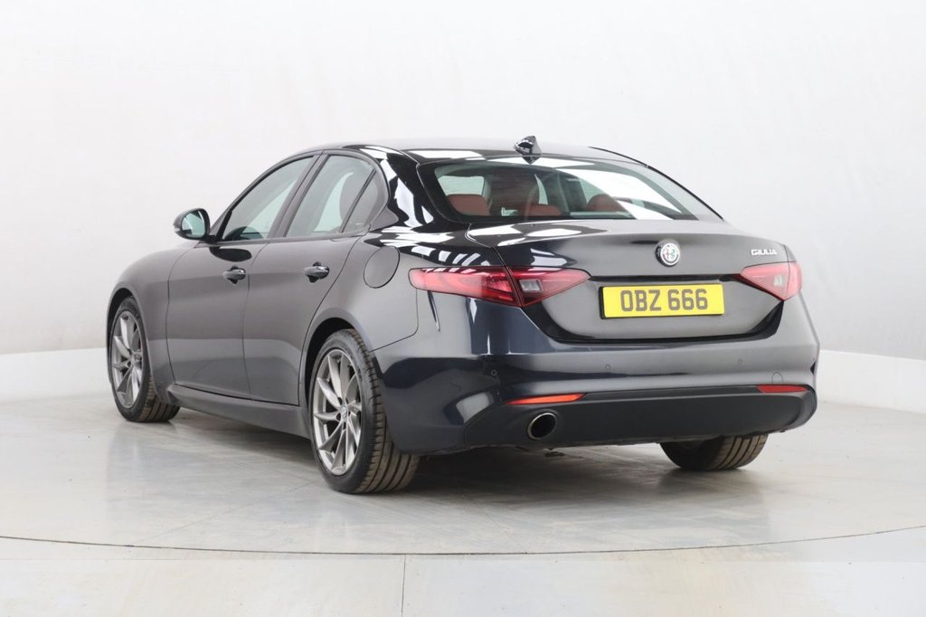 Used Alfa Romeo Giulia 2018 for sale - 78124136: Photo 11