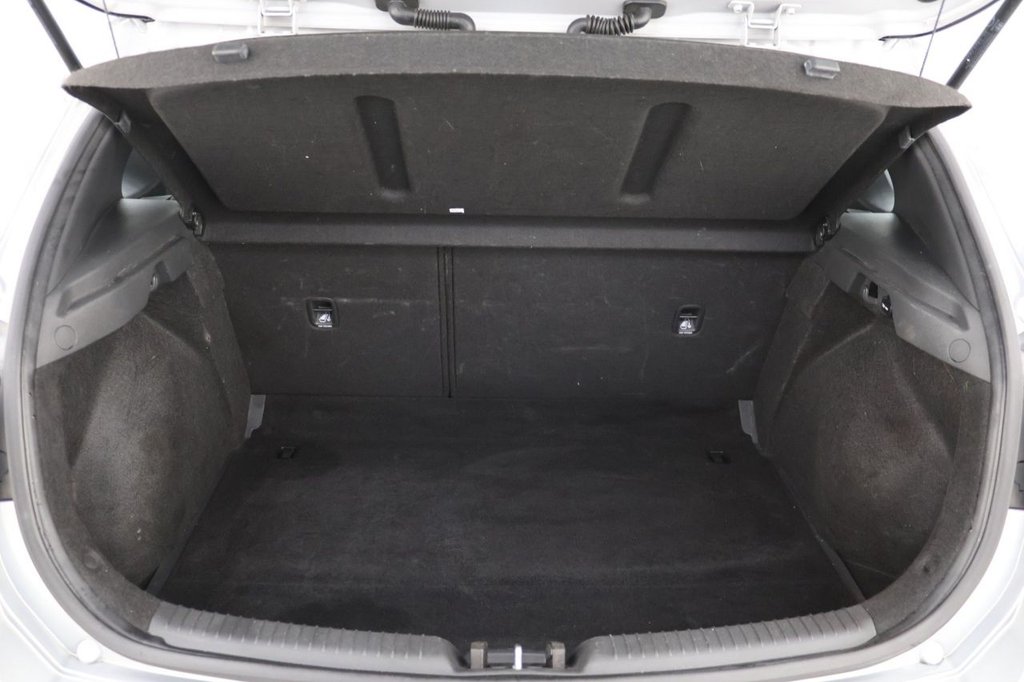 Used Hyundai i30 2023 for sale - 78095852: Photo 24