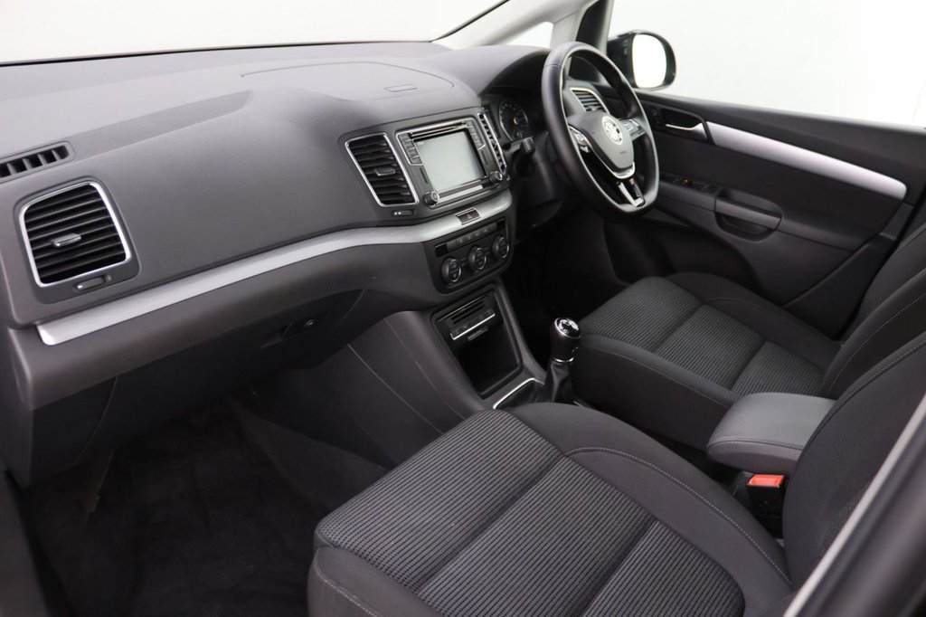 Used Volkswagen Sharan 2019 for sale - 77249987: Photo 25