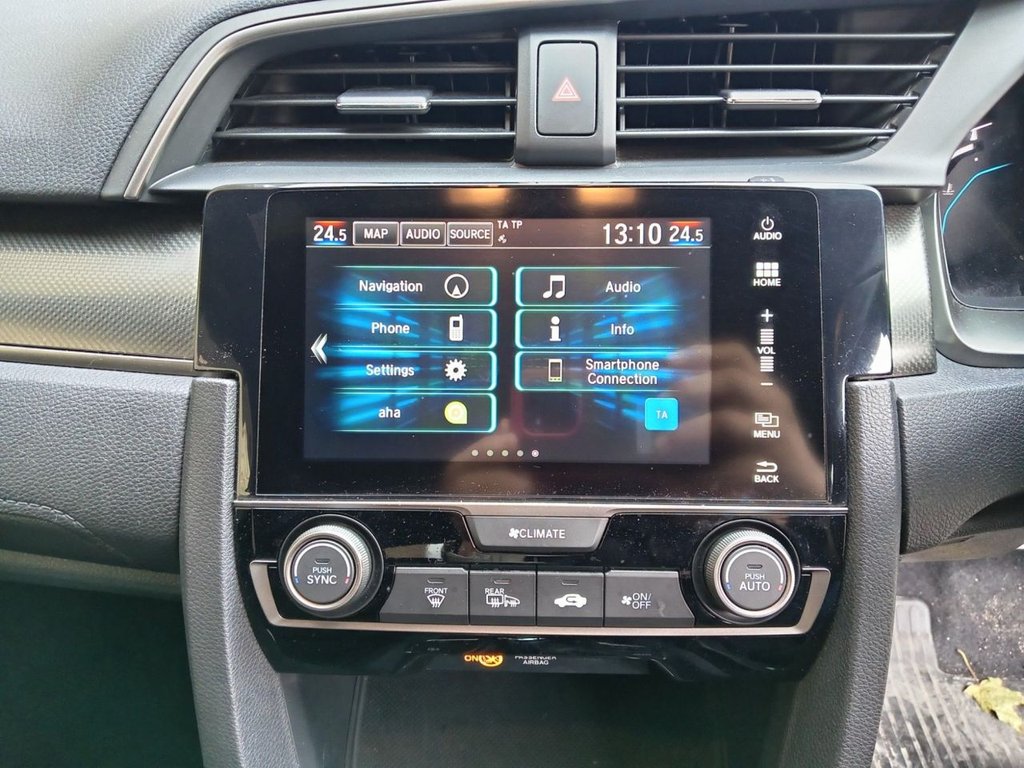 Used Honda Civic 2018 for sale - 76542150: Photo 12